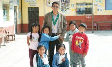 El Gobierno otorga Palmas Magisteriales 2024 a 24 profesionales que transforman la educación del Perú