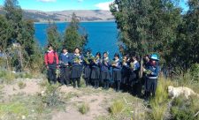 Maestro de Puno impulsa a sus estudiantes como guardianes del saber ancestral a través de la ciencia